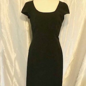 Tahari Arthur S. Levine Cap Sleeve Scoop neck Black Dress, size 4